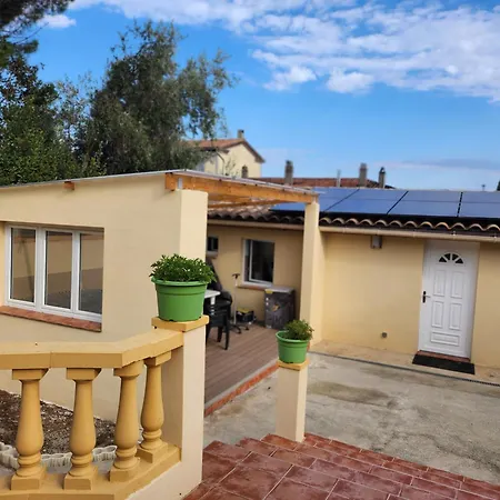 A Moins De 10 Minutes De La Cite Medievale De